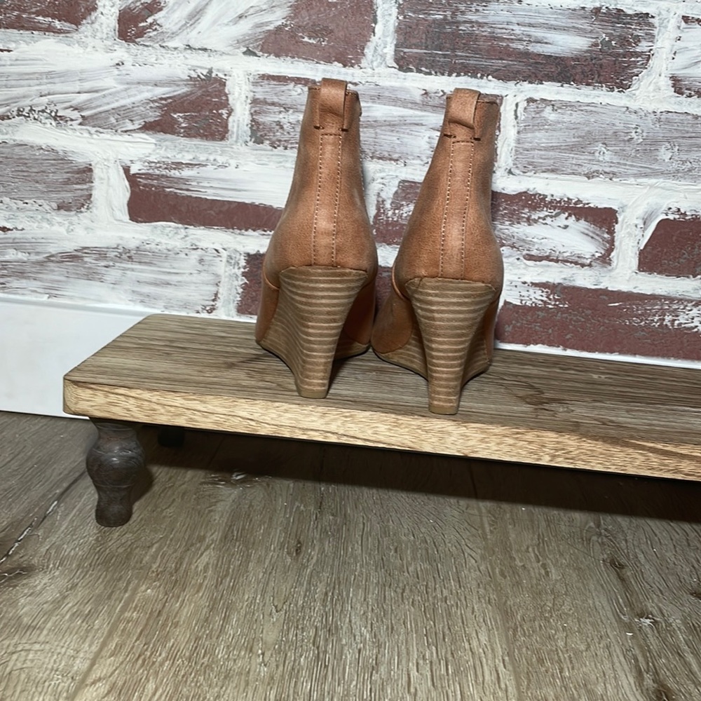 Booties - Picture 3 of 7